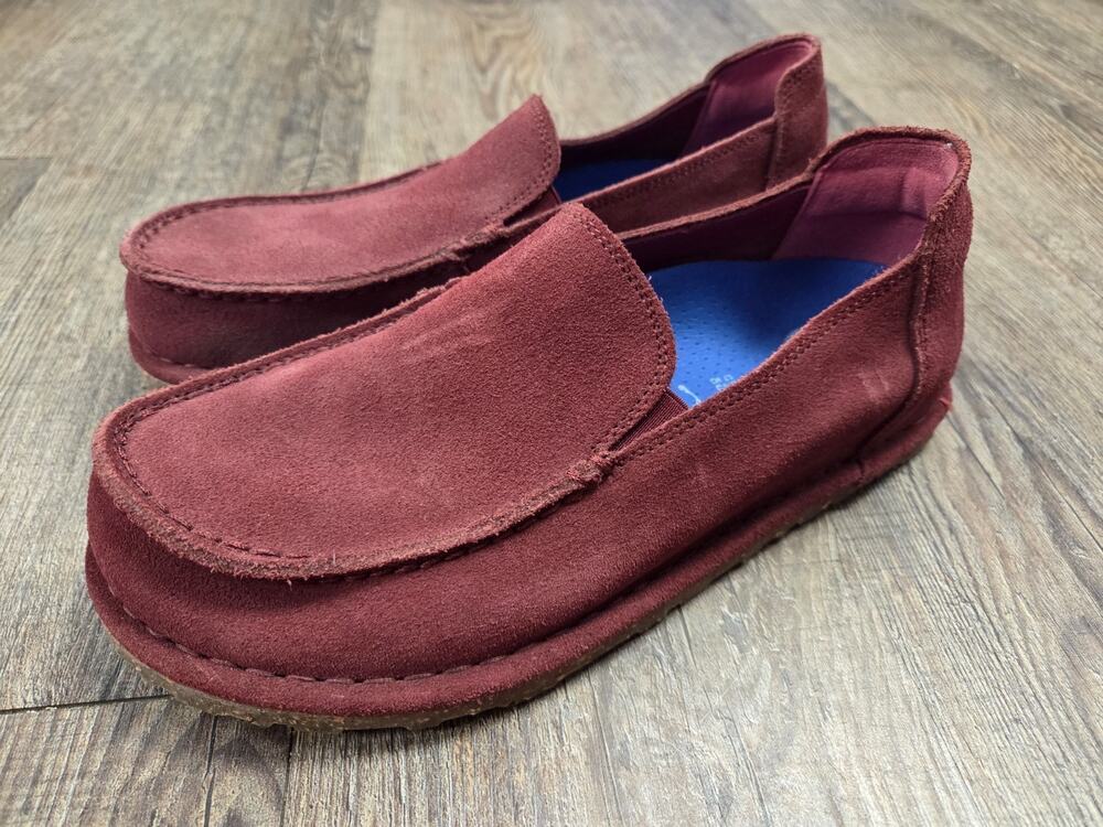 Birkenstock Men's/Women's Burgundy Suede Slip-On Clogs